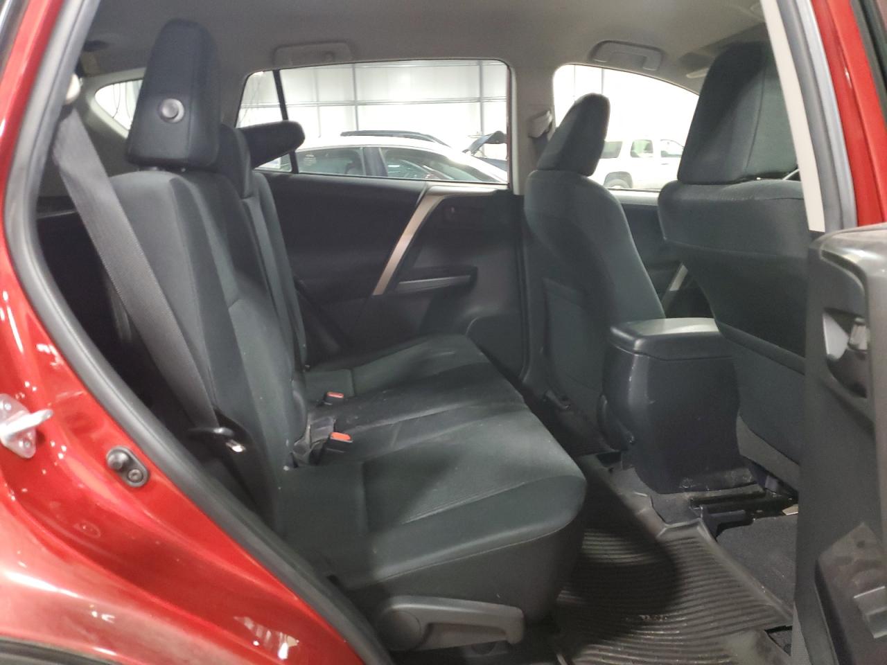 2017 Toyota RAV 4 - Image 11