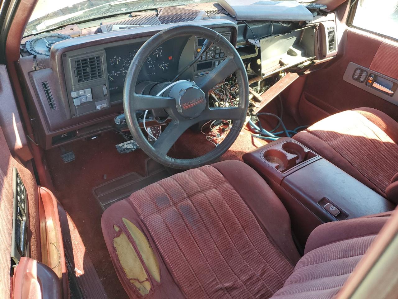 1994 Chevrolet GMT-400 - Image 8