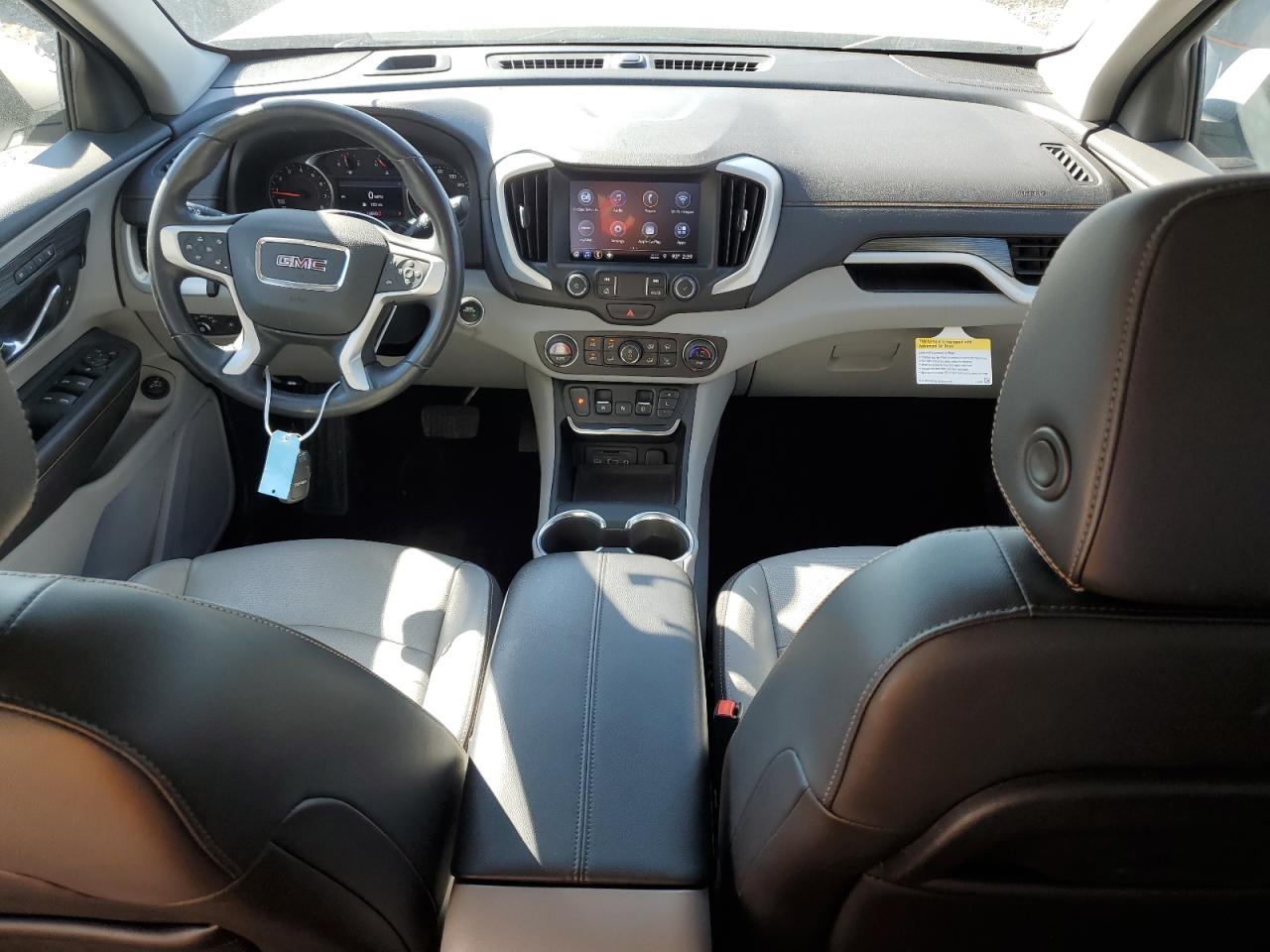 2021 GMC Terrain - Image 8