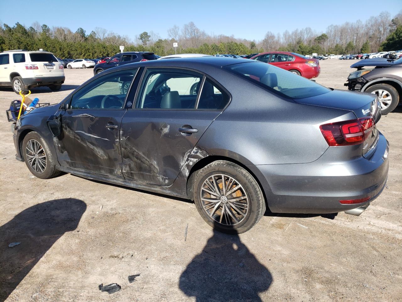 2018 Volkswagen Jetta - Image 2