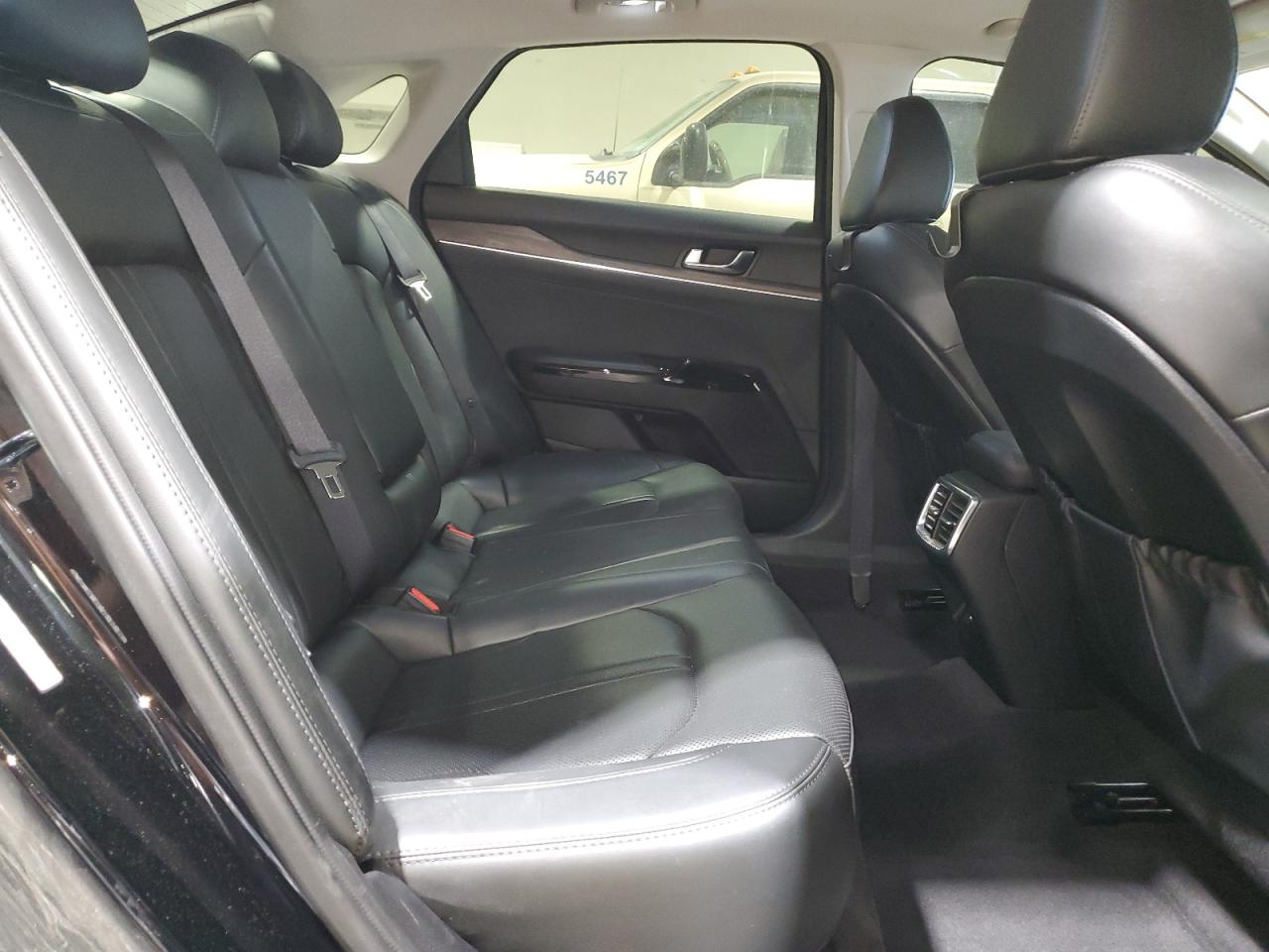 2021 Kia K5 - Image 10