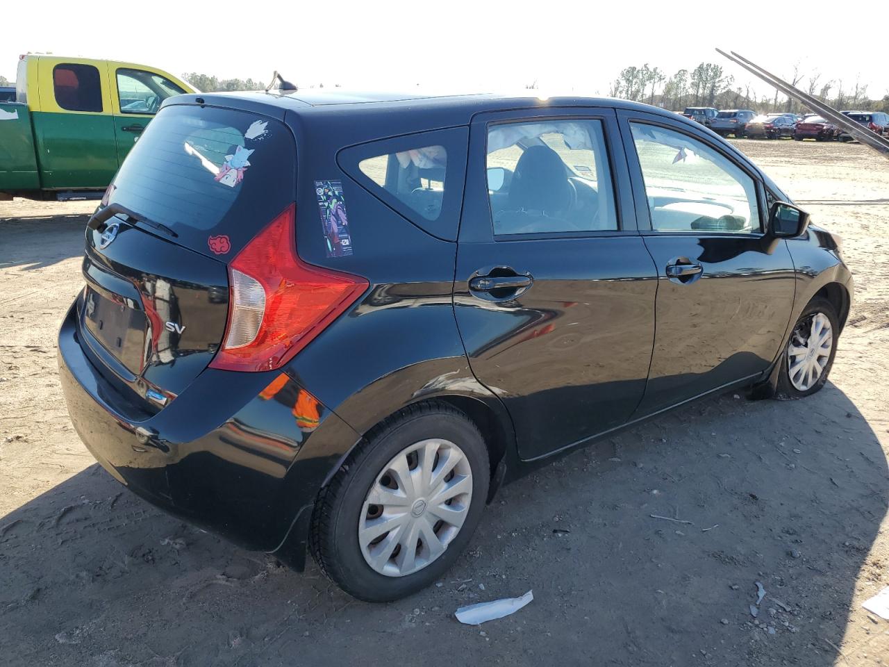 2015 Nissan Versa - Image 3