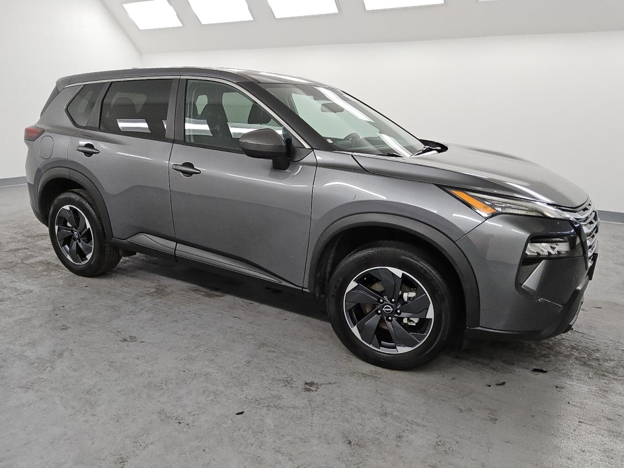 2024 Nissan Rogue - Image 4