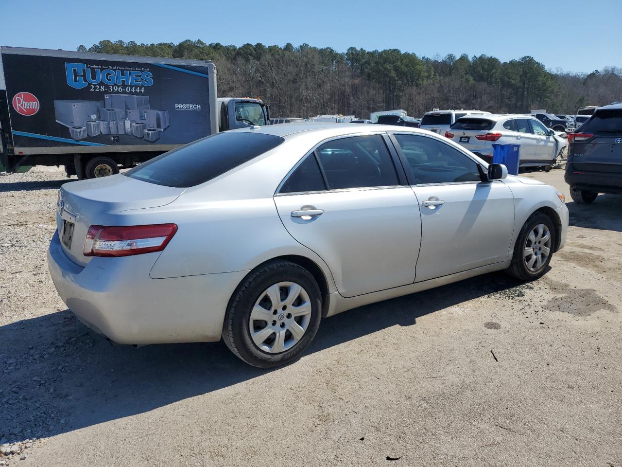 2010 Toyota Camry - Image 3