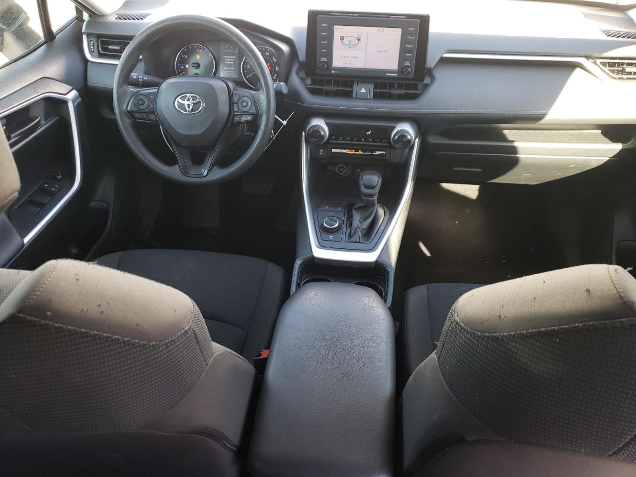 2020 Toyota RAV 4 - Image 8