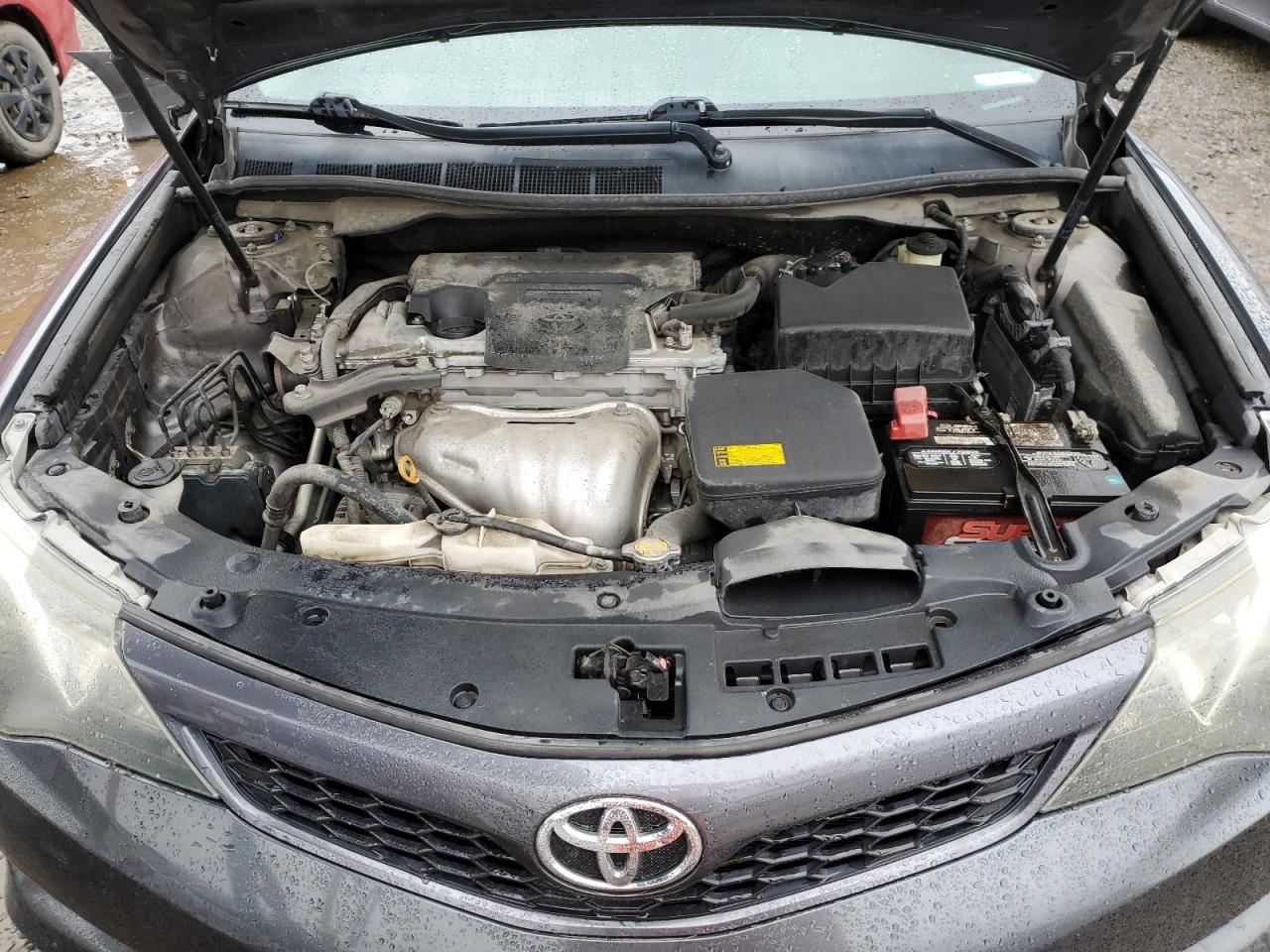 2014 Toyota Camry - Image 11