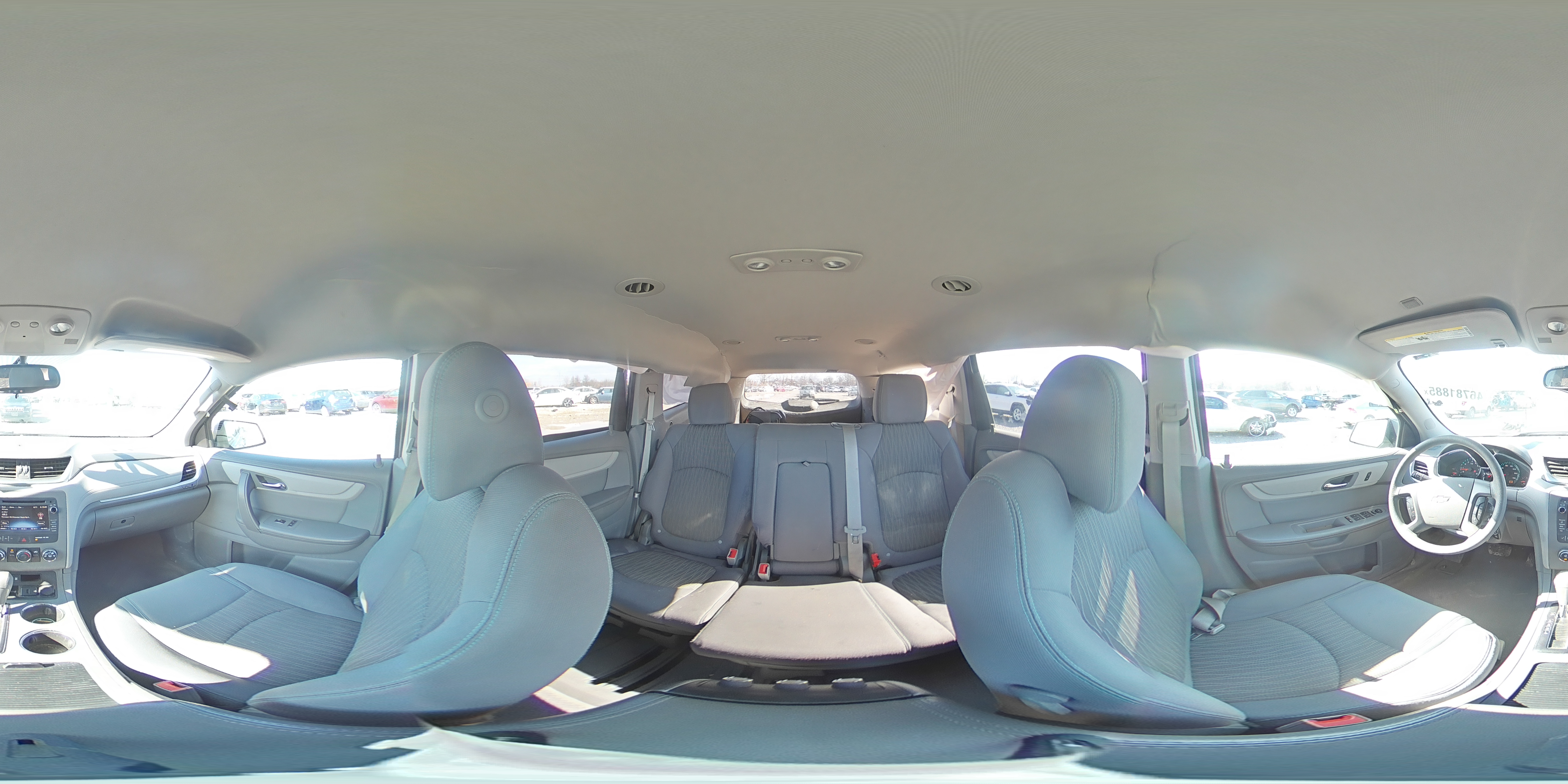 2015 Chevrolet Traverse - Image 14