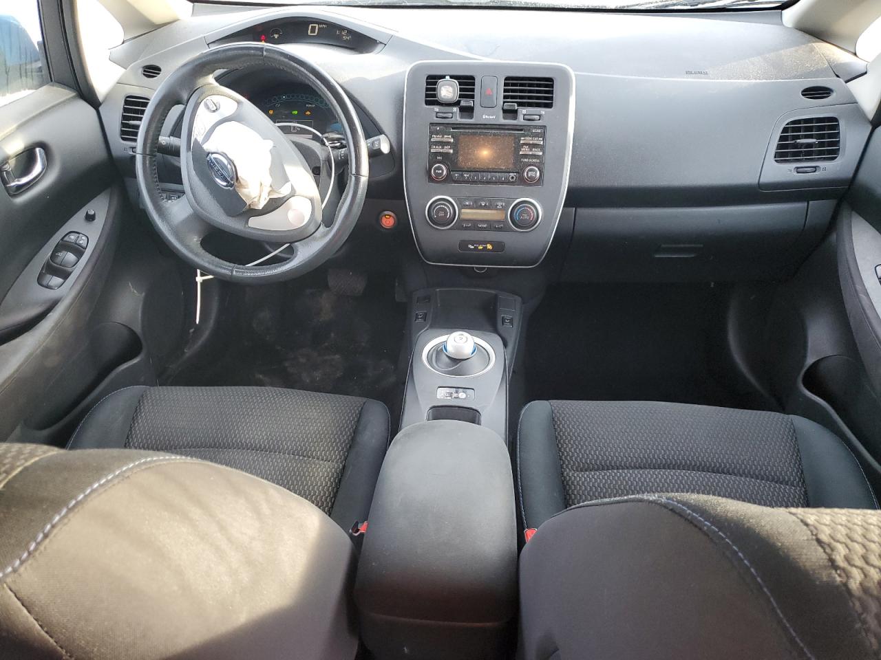2014 Nissan Leaf - Image 8