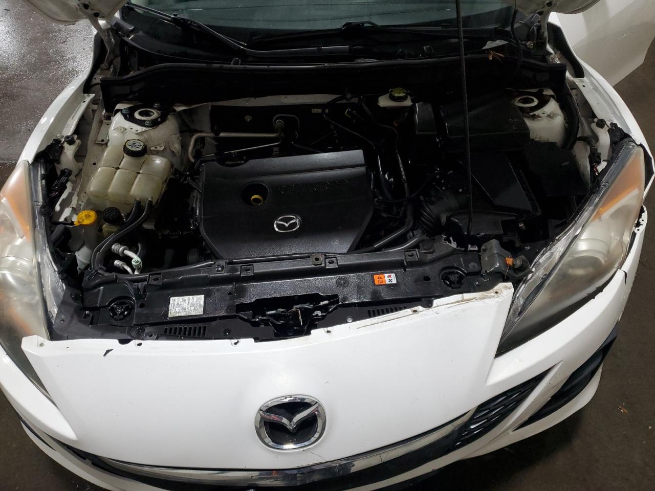2010 Mazda 3 - Image 11