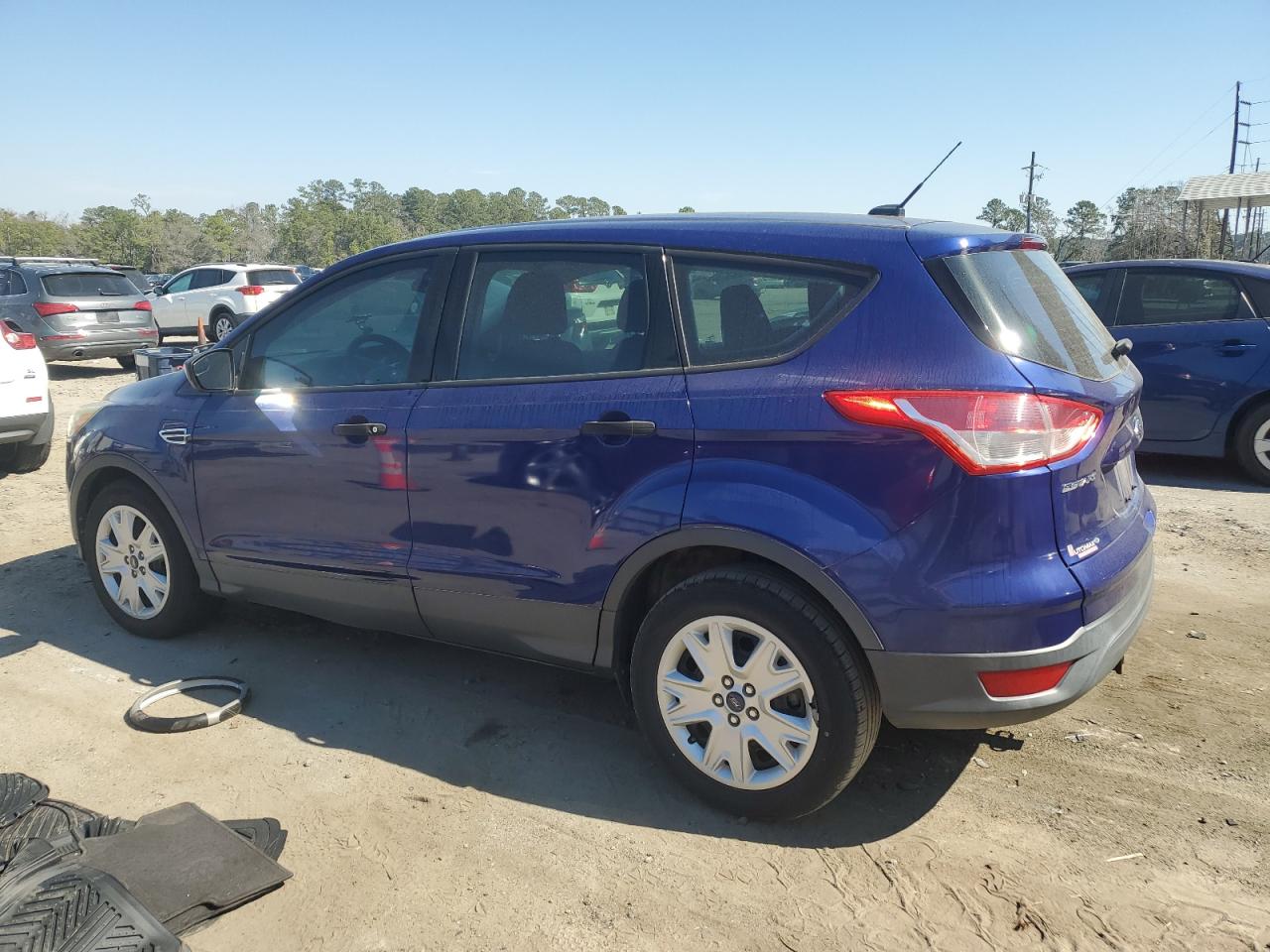 2015 Ford Escape - Image 2