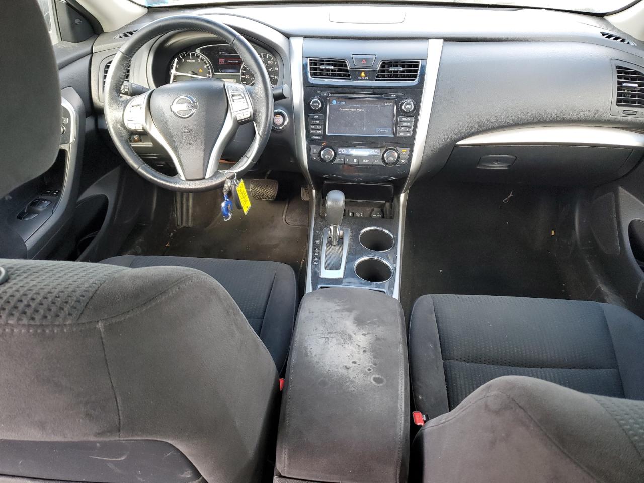 2014 Nissan Altima - Image 8