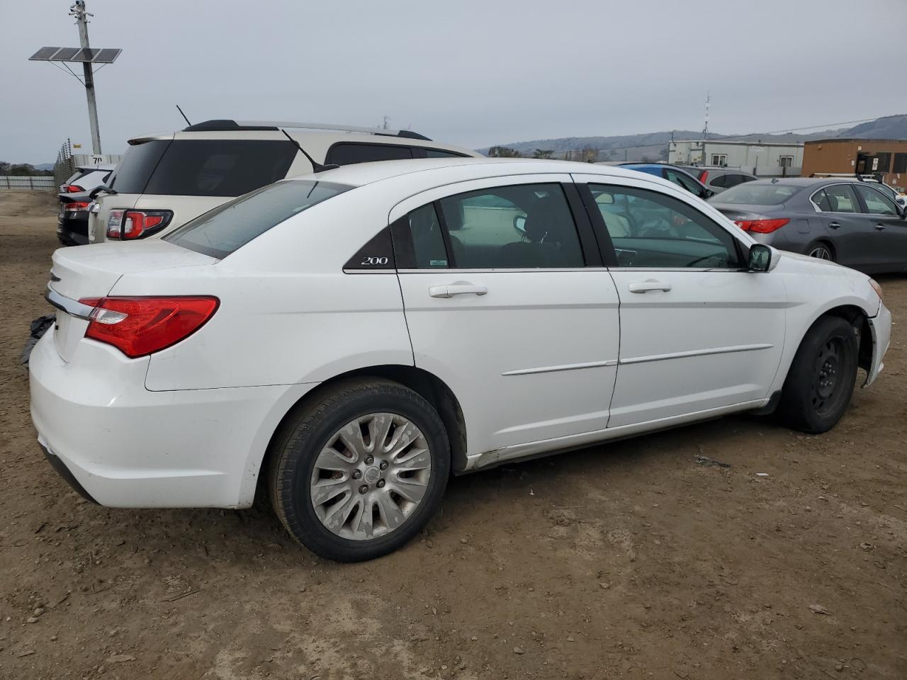 2012 Chrysler 200 - Image 3