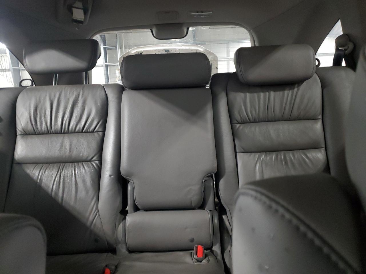 2009 Honda CR-V - Image 10
