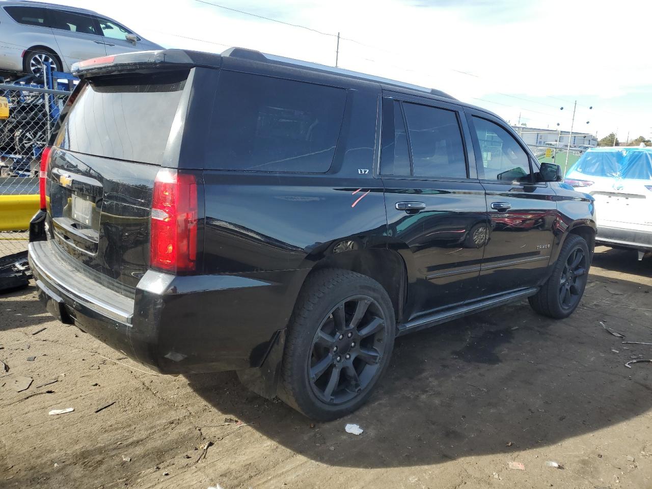 2015 Chevrolet Tahoe - Image 3