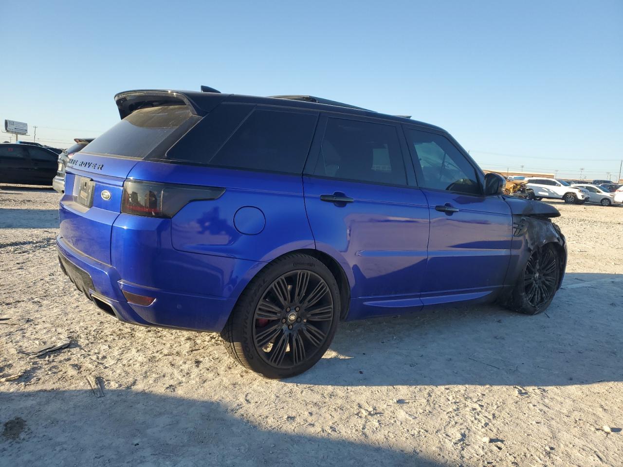 2019 Land Rover Range Rover - Image 3