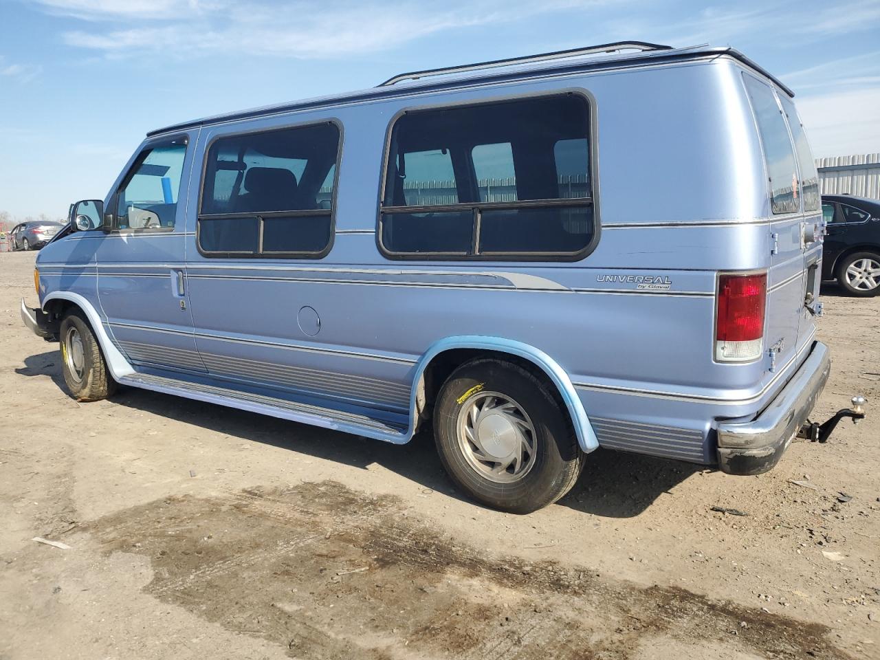 1995 Ford Econoline - Image 2