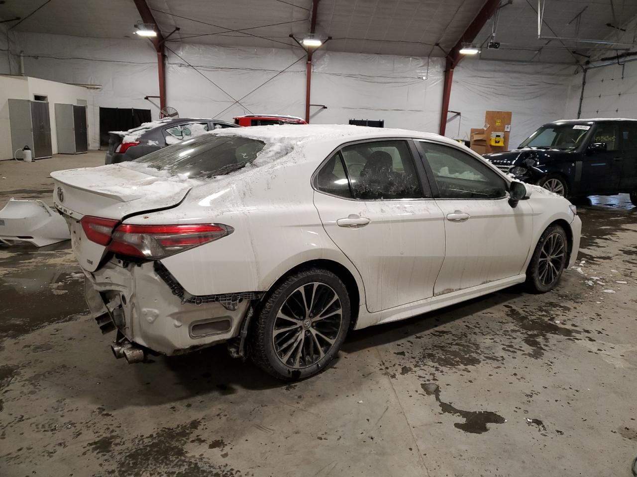 2018 Toyota Camry - Image 3