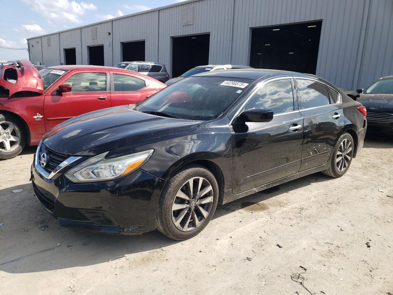 2016 Nissan Altima - Image 1