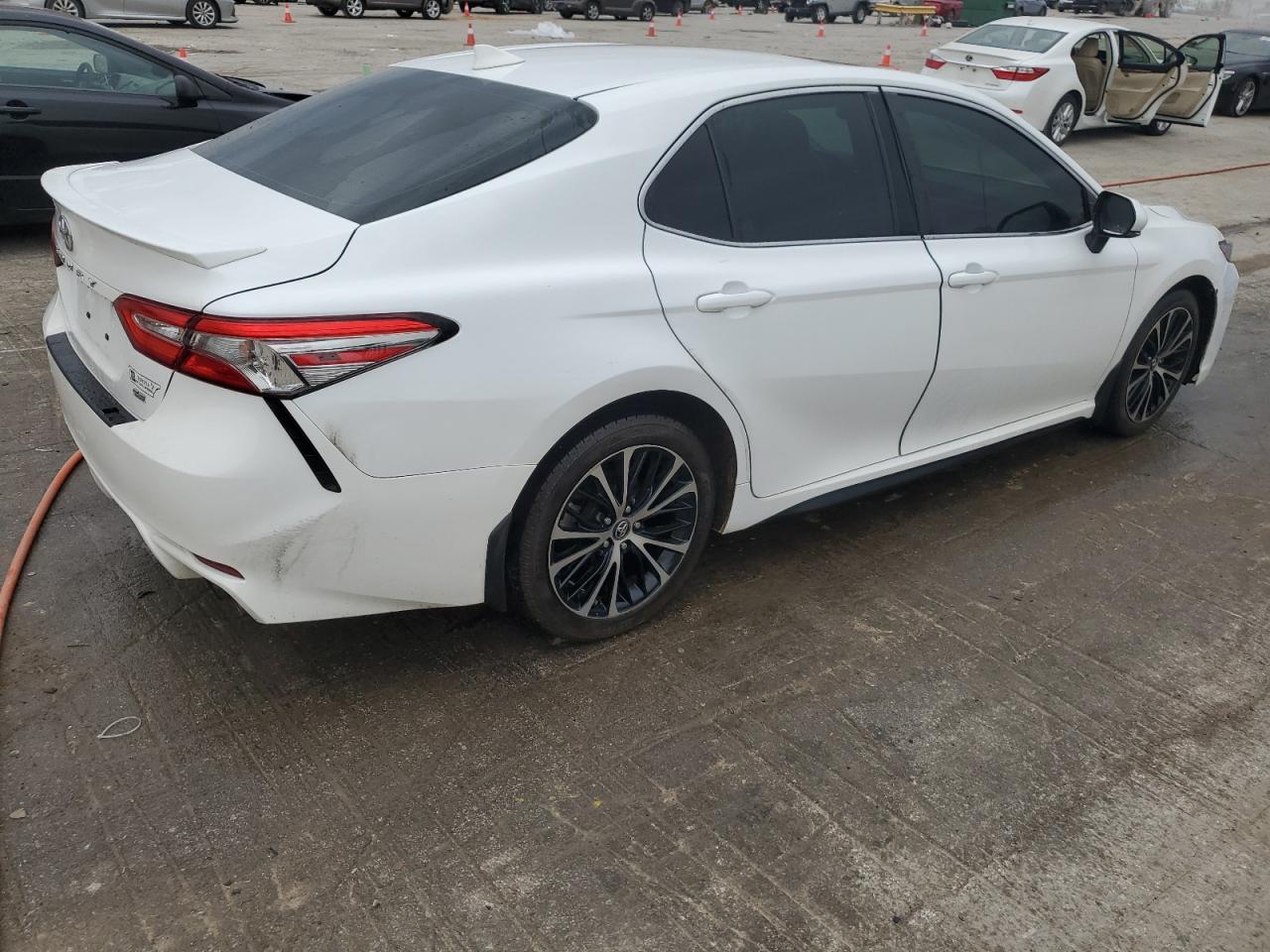 2019 Toyota Camry - Image 3
