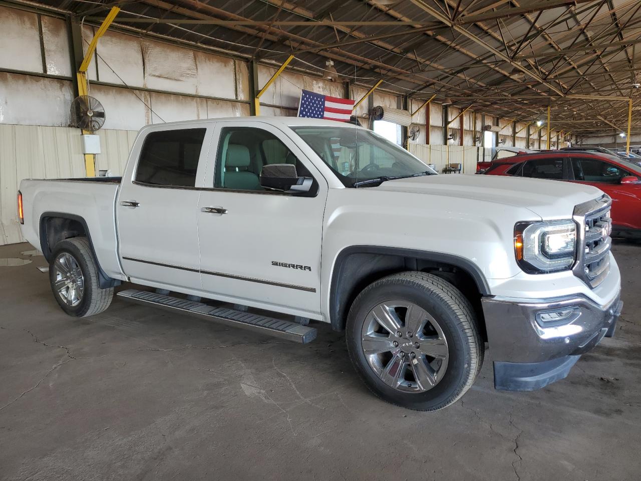 2018 GMC Sierra - Image 4
