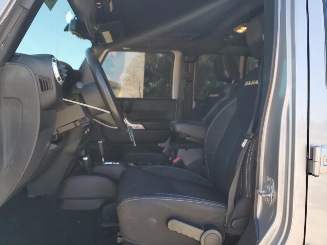 2015 Jeep Wrangler - Image 7