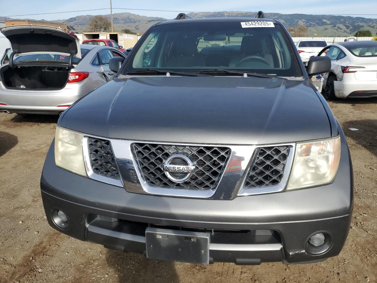 2006 Nissan Pathfinder - Image 5