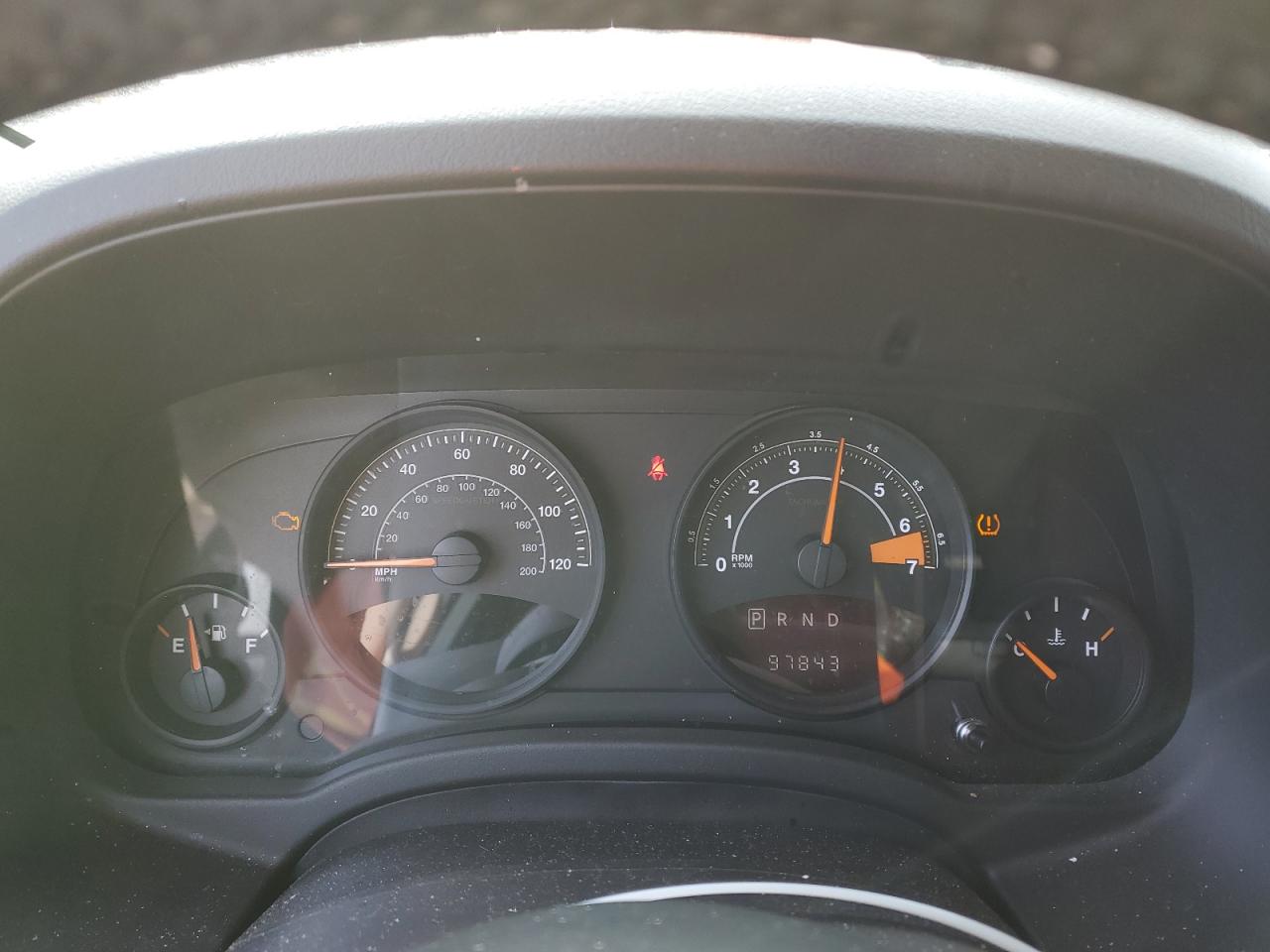 2016 Jeep Liberty (Patriot) - Image 9