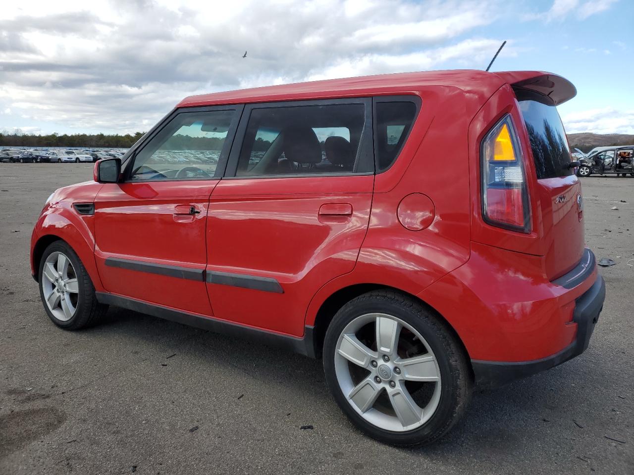 2010 Kia Soul - Image 2