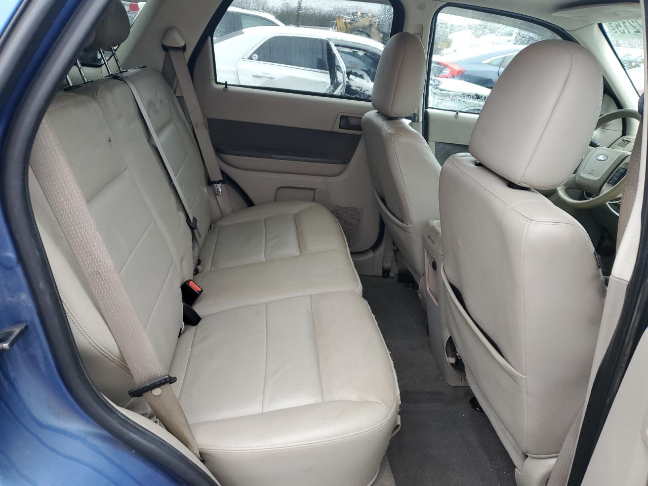 2009 Ford Escape - Image 11