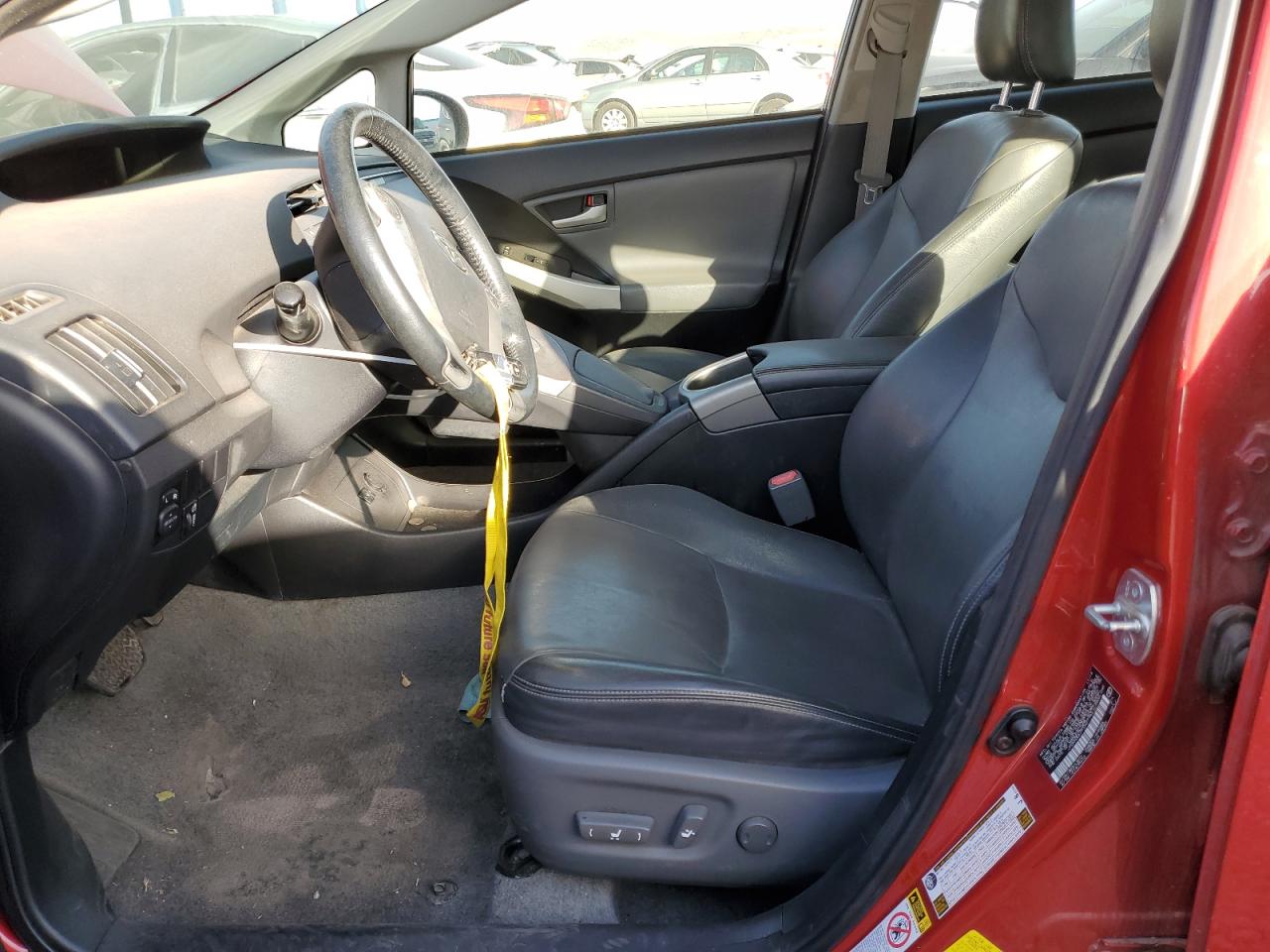 2015 Toyota Prius - Image 7