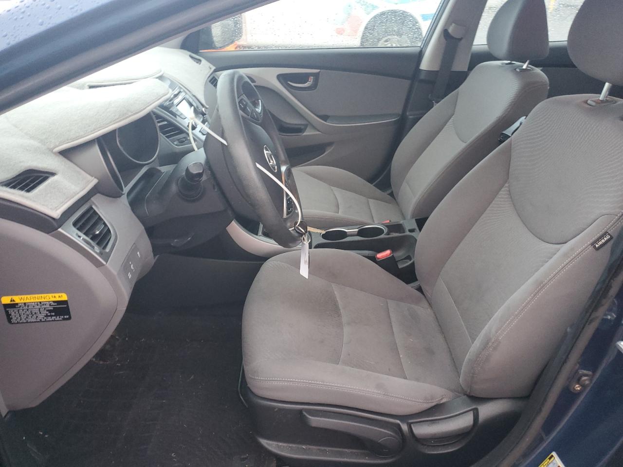 2015 Hyundai Elantra - Image 7