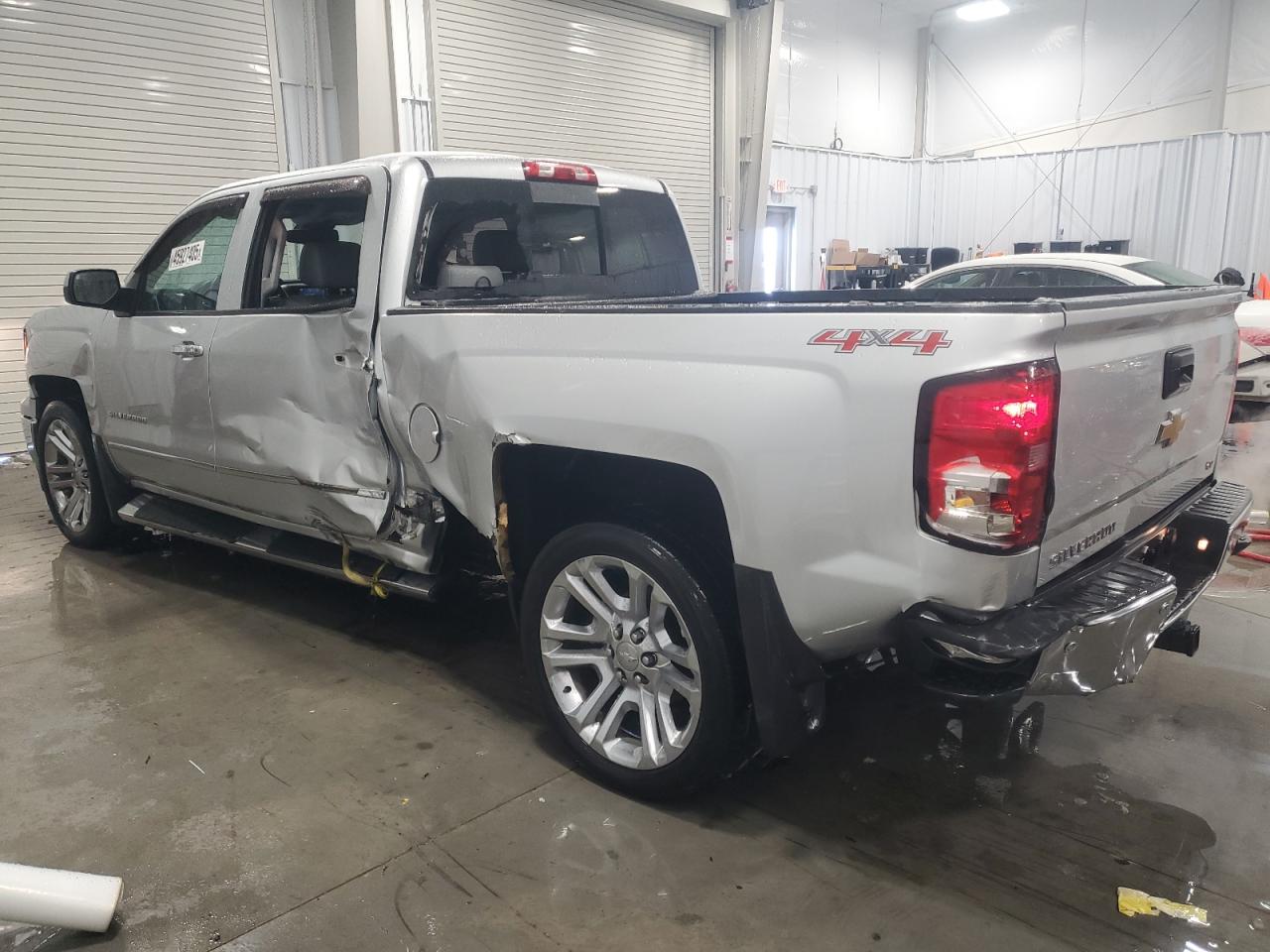 2014 Chevrolet Silverado - Image 2