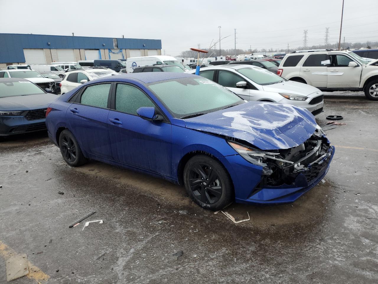 2022 Hyundai Elantra - Image 4