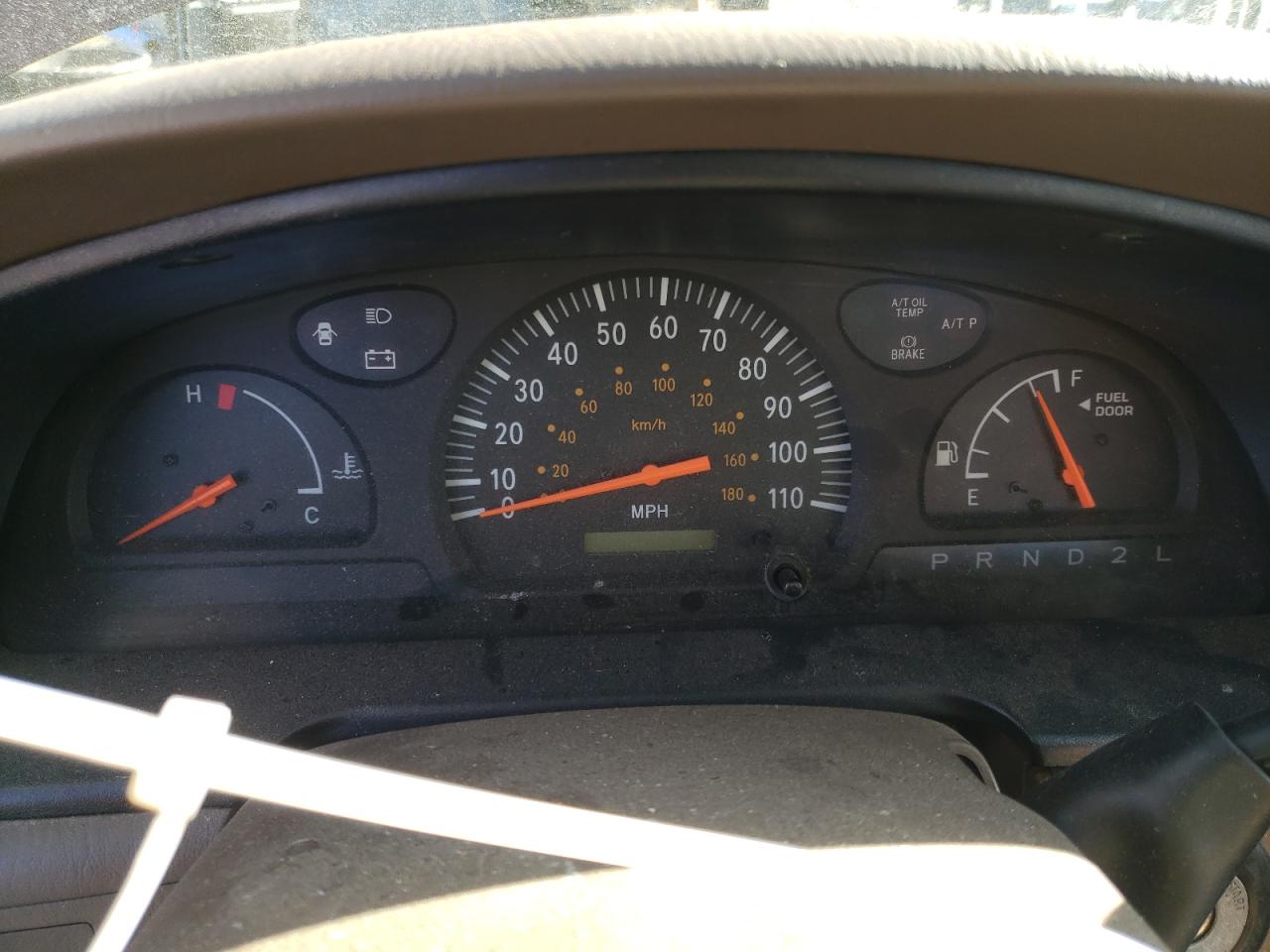 2004 Toyota Tundra - Image 9