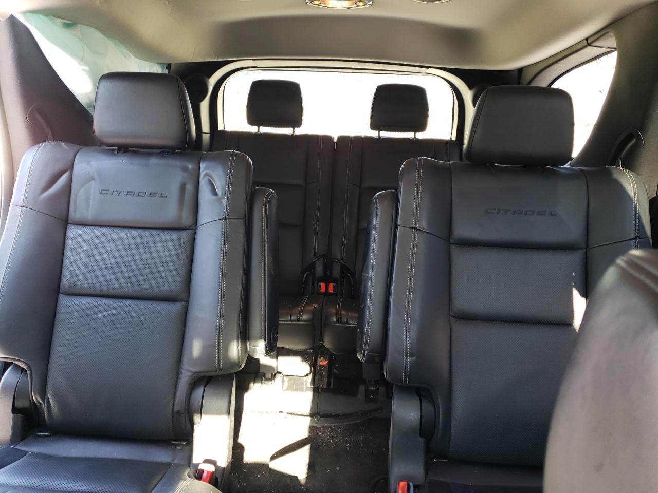 2017 Dodge Durango - Image 10