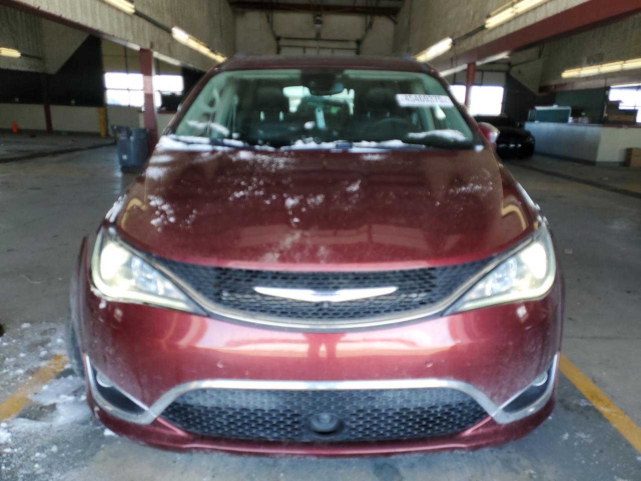 2019 Chrysler Pacifica - Image 5