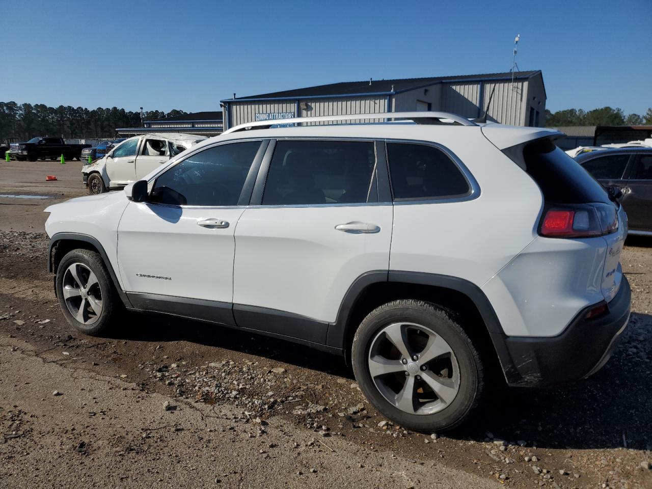 2019 Jeep Grand Cherokee - Image 2