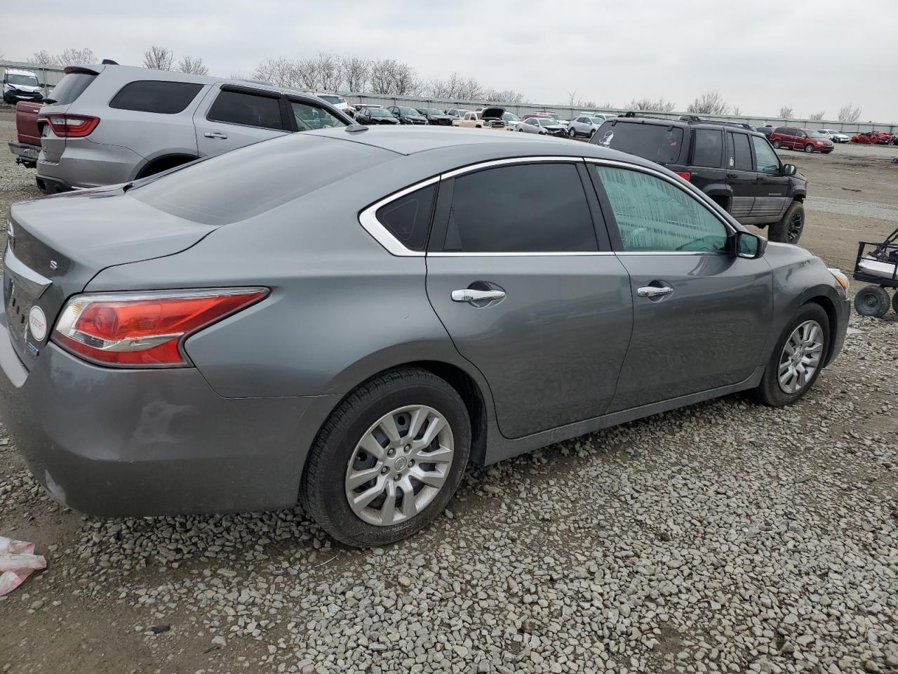 2014 Nissan Altima - Image 3