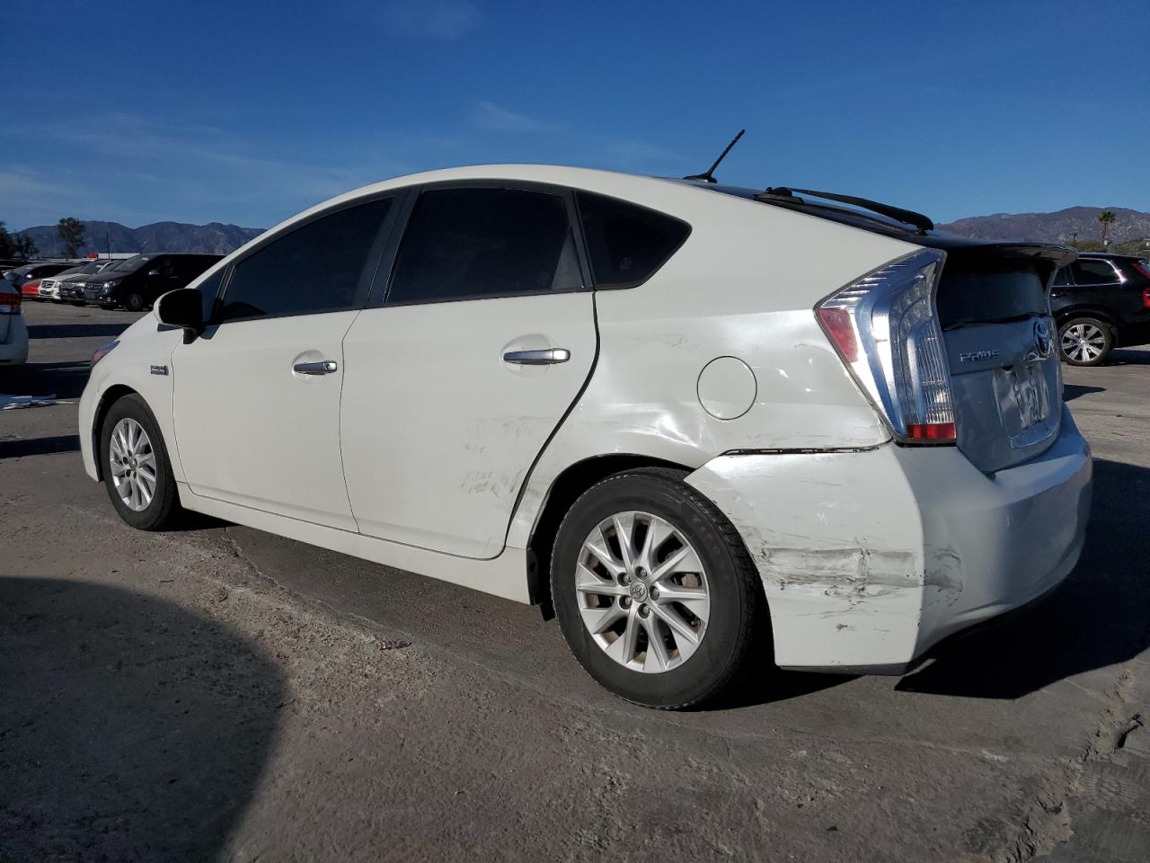2013 Toyota Prius - Image 2
