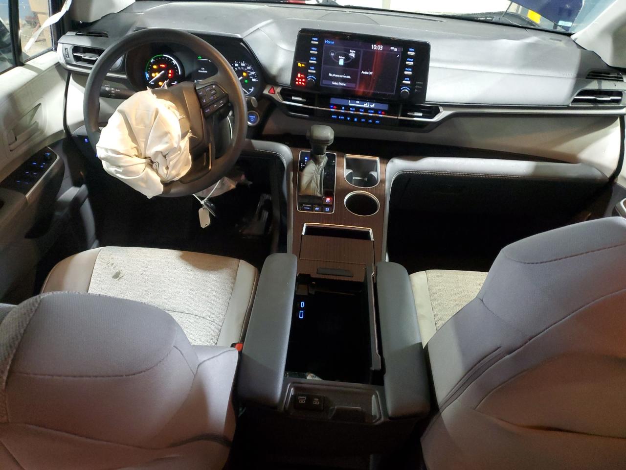 2022 Toyota Sienna - Image 8