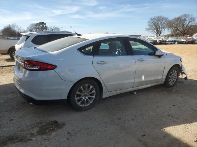  FORD FUSION 2017 Белы