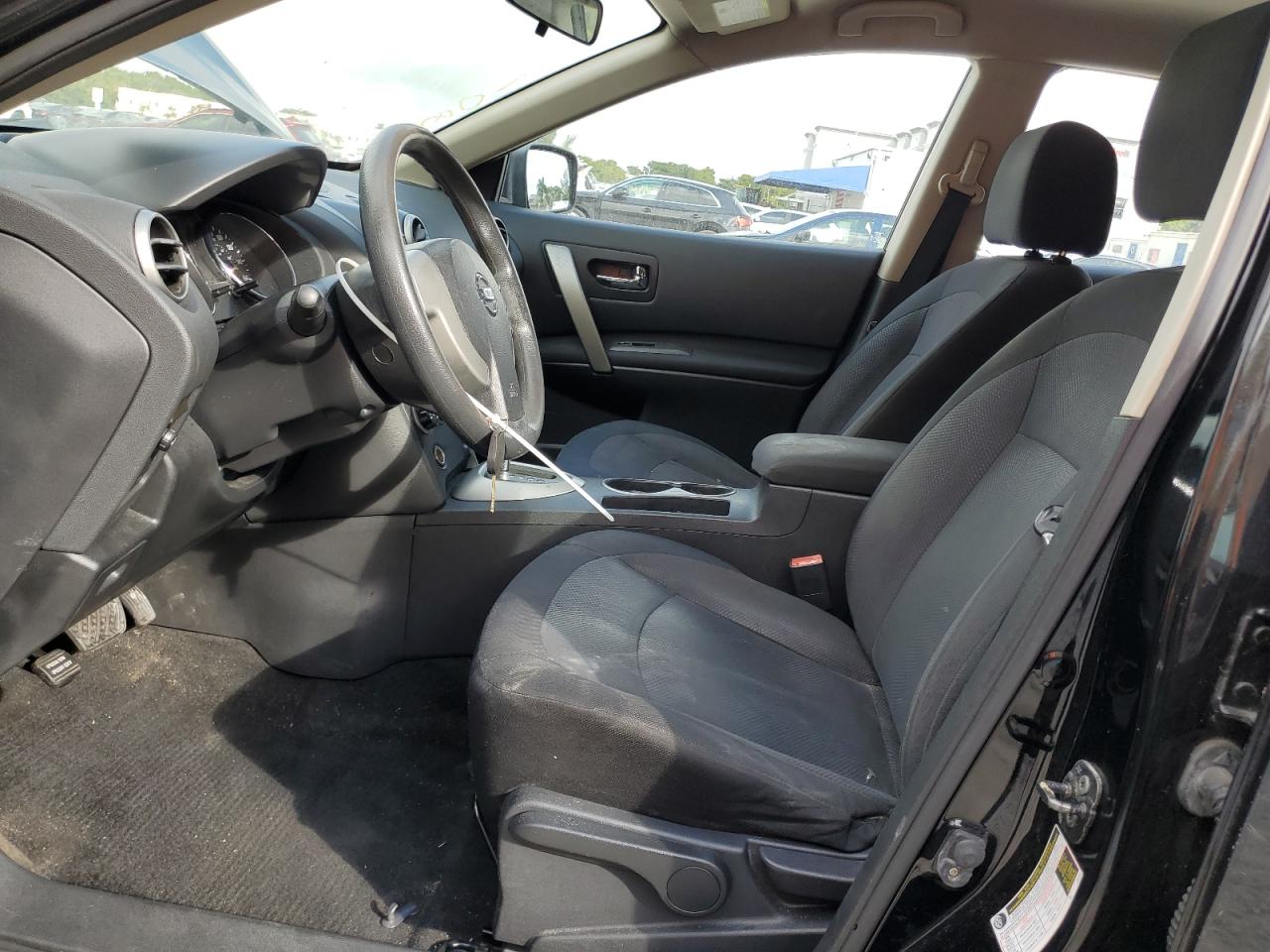 2011 Nissan Rogue - Image 7