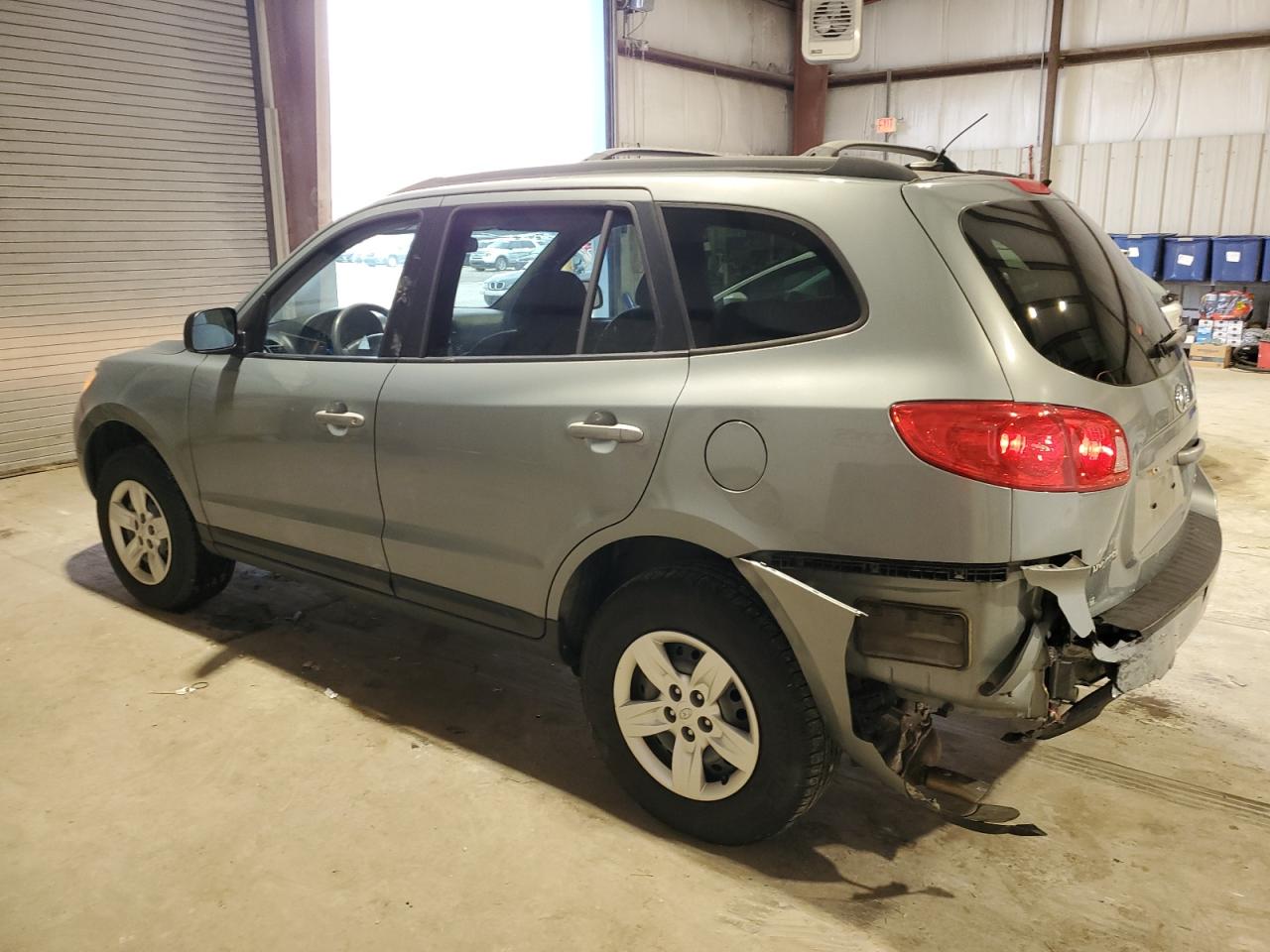 2009 Hyundai Santa Fe - Image 2