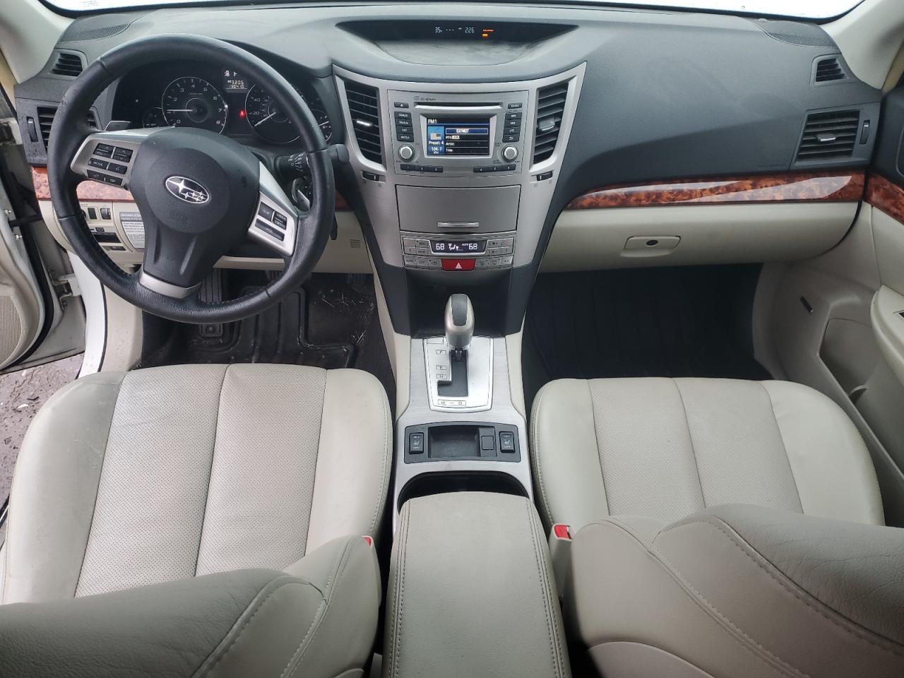 2012 Subaru Outback - Image 8