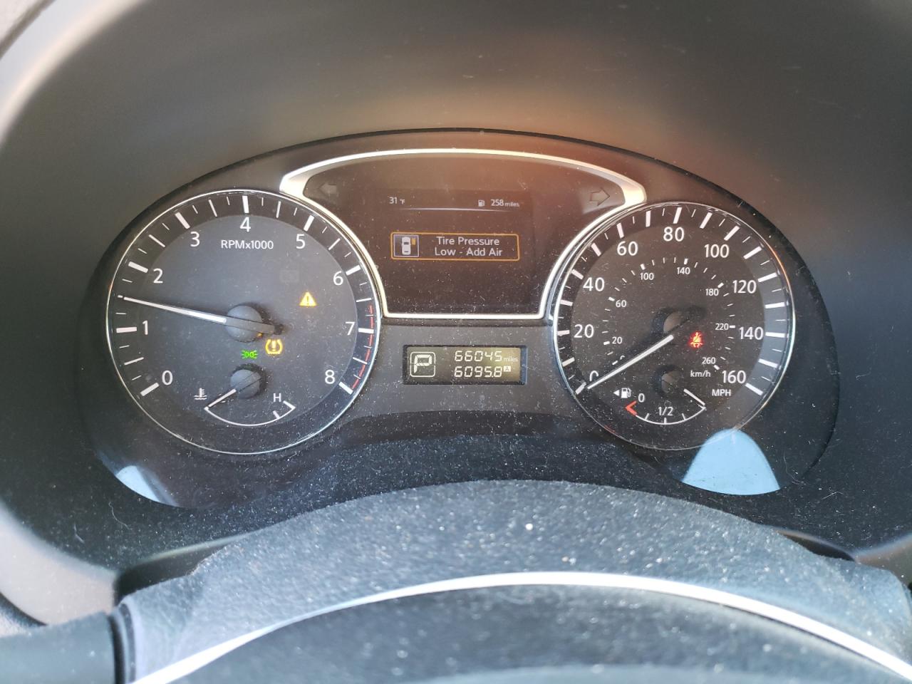 2015 Nissan Altima - Image 9