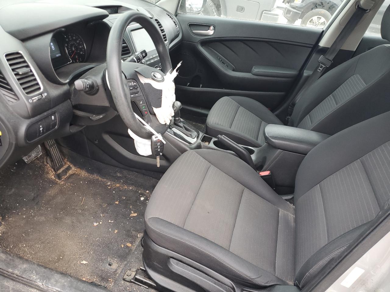 2018 Kia Forte - Image 7