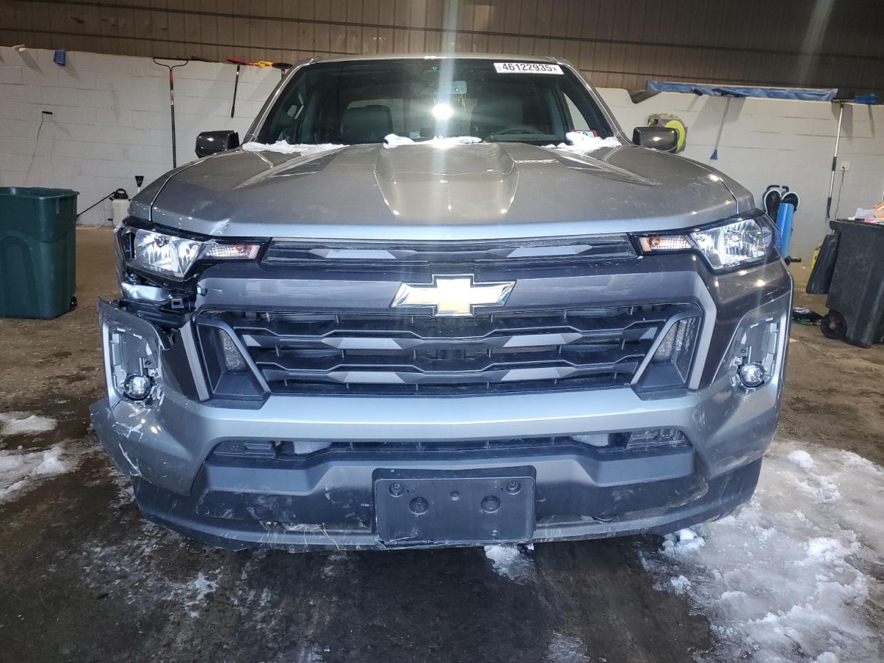 2024 Chevrolet Colorado - Image 5