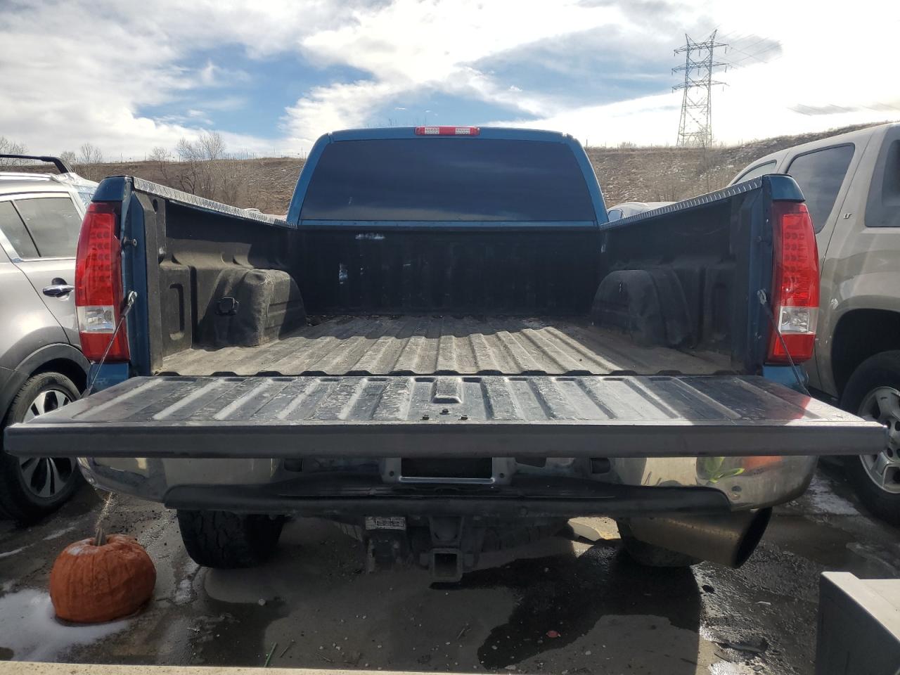 2002 Chevrolet Silverado - Image 6