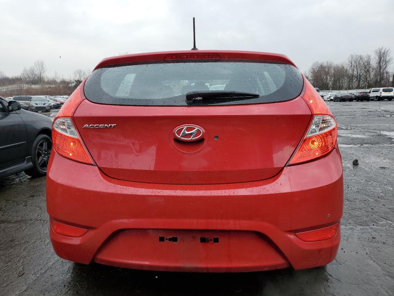 2013 Hyundai Accent - Image 6