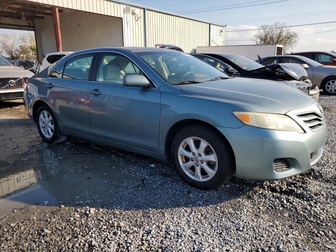 2010 Toyota Camry - Image 4